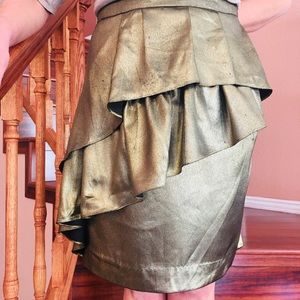 2b Rych Gold Ruffle Skirt NWT